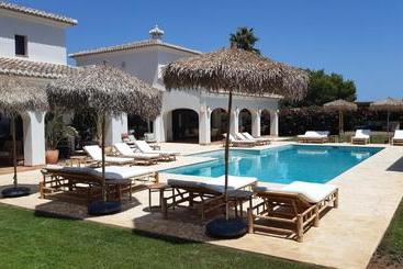 Bed and Breakfast The Adelante House