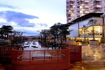 Отель Horison Ultima Bhuvana Ciawi