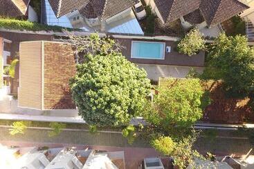 Pension Pousada Pono Village