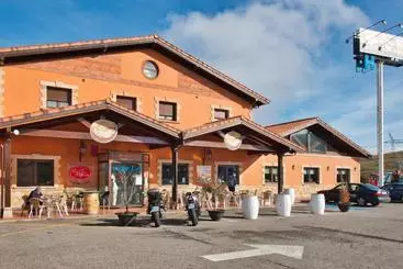 ホテル Reinosa Atalaya La Vega