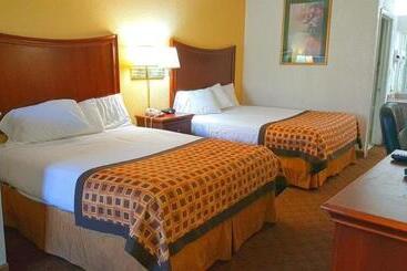 Hotel Americas Best Value Inn & Suites Fort Worth South