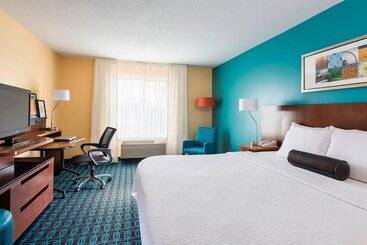 Otel Fairfield Inn & Suites Naperville/aurora