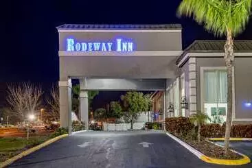 호텔 Rodeway Inn
