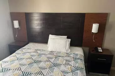 Motel 6 Tulsa, Ok Airport