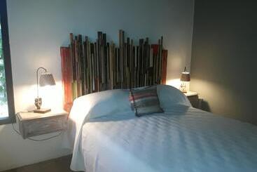 هتل آپارتمان La Hora Del Sol Apart