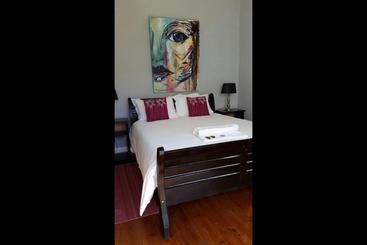 پانسیون Fusion House B&b And Conference Venue Solar Powered