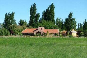 ユースホステル Posada Los Mimbres