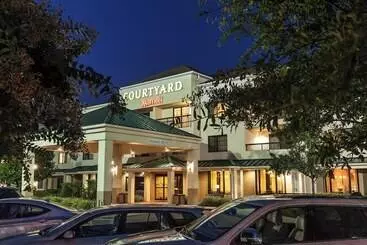 فندق Courtyard By Marriott Florence