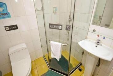 Hotel 7 Days Inn Xi An Xijing Hospital Tonghuamen Metro Station