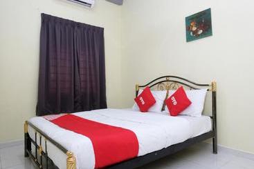 فندق Oyo 89419 Riverside Greenery Inn 2