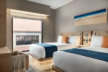 Seaside Hotel North Vancouver