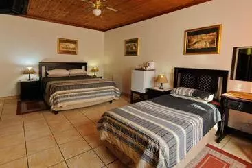 Pension  Mall Guesthouse