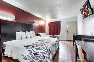 בית מלון כפרי Red Roof Inn Monteagle I 24