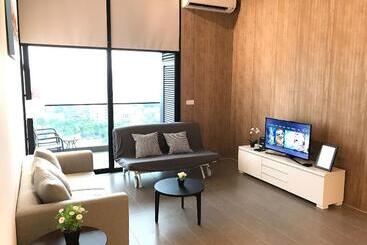 Hotel The Establishment By Luxury Suites Asia