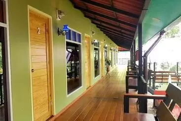 Pensjonat Nua Tone Resort & Cafe