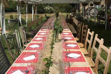 بنسيون La Ferme Constantin