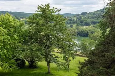 ペンション Chateau De Lissac