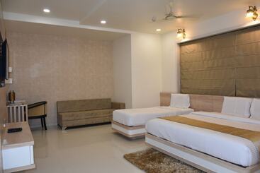 Hotell Sangam Pristine