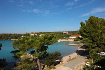 膳宿费 Rooms Marijana