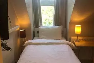 ベッドアンドブレックファースト Carena House