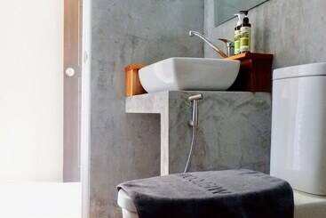 هتل Aiya Resort Kohtao