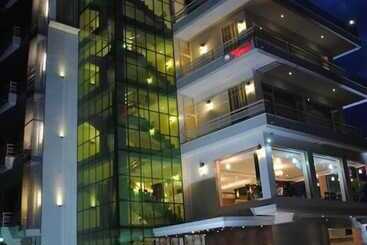 Hotel Kamal Residency