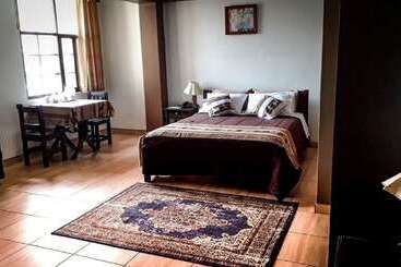 مبيت وإفطار Huaraz Hotel & Lodging