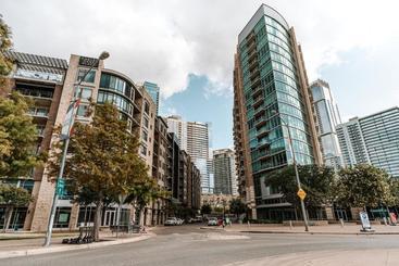 Otel The Guild Downtown | Seaholm