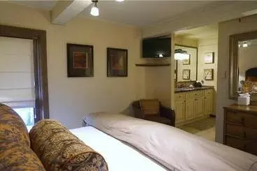 관광객 아파트 Enclave Condominiums