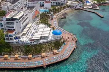 Infinity By Yelken Aquapark&resorts Kuşadasi