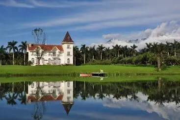 تختخواب و صبحانه Yun Shan Shuei Villa Home