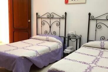 Hostal Restaurante Reina