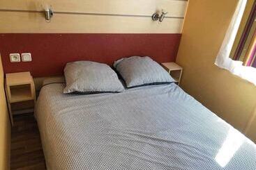 בית מלון כפרי Camping Horizon Bar