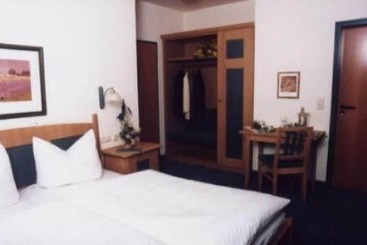 ペンション Landgasthaus Zur Brücke