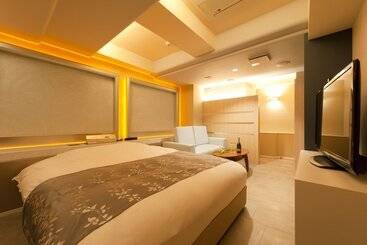 Hotel Iris   Adult Only