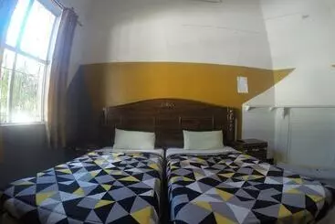 Pensione Golden Days Executive Lodge