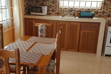 آپارتمانهای توریستها Ri'biero's Holiday Apartments