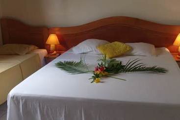 Tourist flats Domaine Des Hibiscus