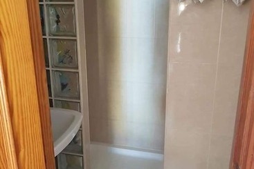 بنسيون Pensión Medina