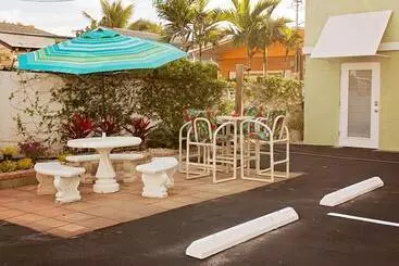 ツーリストアパートメント Coco Sands Beachside Cottages