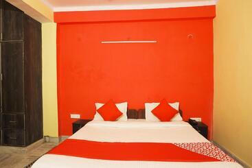 Hotell Spot On 42405 Noida Relax Spot