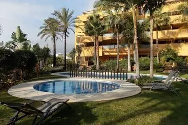 Appartements touristiques Beach Side Apartment