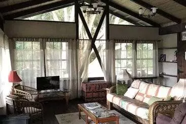 Aamiaismajoitus (B&B) Hale Maluhia Country Inn