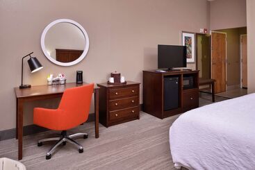 Otel Hampton Inn Florence Midtown Near University Of North Alabama