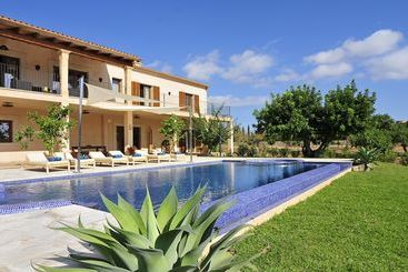 별장 Finca Alou