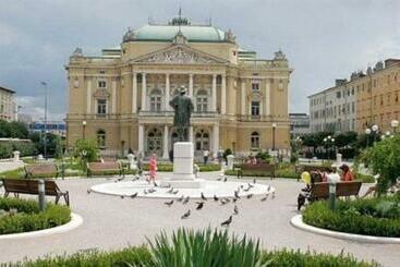 Turista apartmanok Studio Apartment Greis