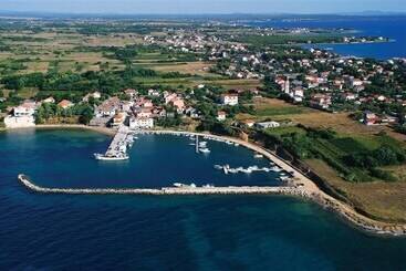 Apartamenty turystyczne Apartments Mirjana Privlaka / A1 Two Bedrooms