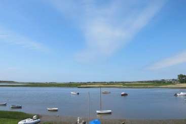 Stanpit Cottage With Scenic Views