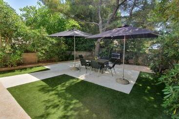 آپارتمان‌های توریست‌ها Holiday Home Darko