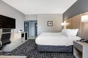 בית מלון כפרי Comfort Inn Hyannis  Cape Cod